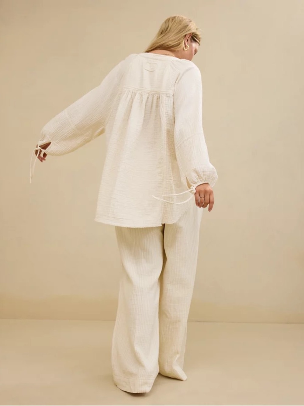 AERIE Butter Yellow Cream  Button Front Blouse Bow Tie Sleeves Light MEDIUM